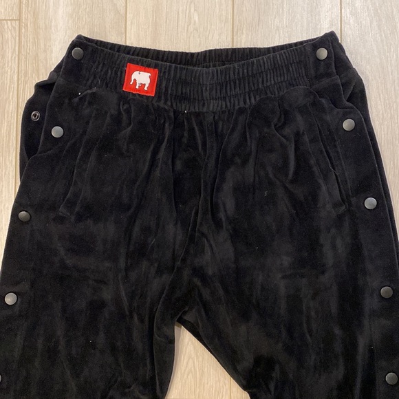 Velvet snap off pants - Picture 2 of 3